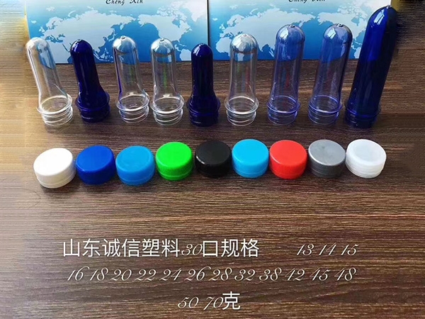 矿泉水瓶
