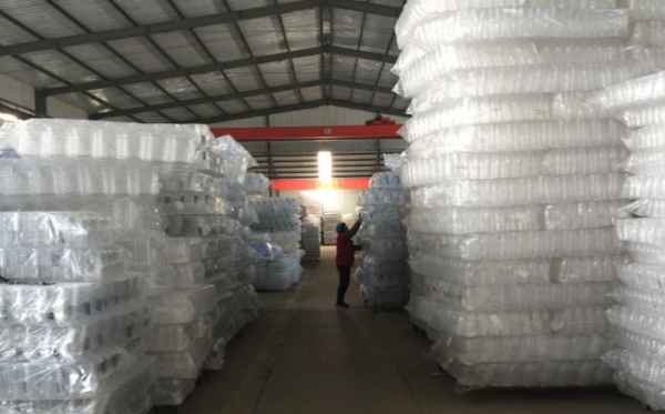 矿泉水瓶生产厂家